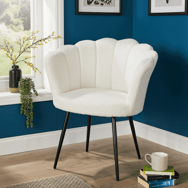 Compact Scallop Armchair with Metal Legs