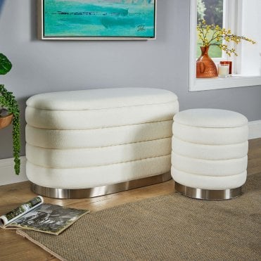Cake Set of 2 Boucle Storage Ottomans